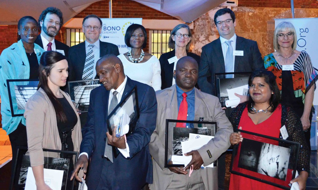 Public Protector, advocate Thuli Madonsela, (middle back) and National Director of ProBono.Org, Erica Emdon (back right), with the Pro Bono Awards winners at the second annual Pro Bono Awards.